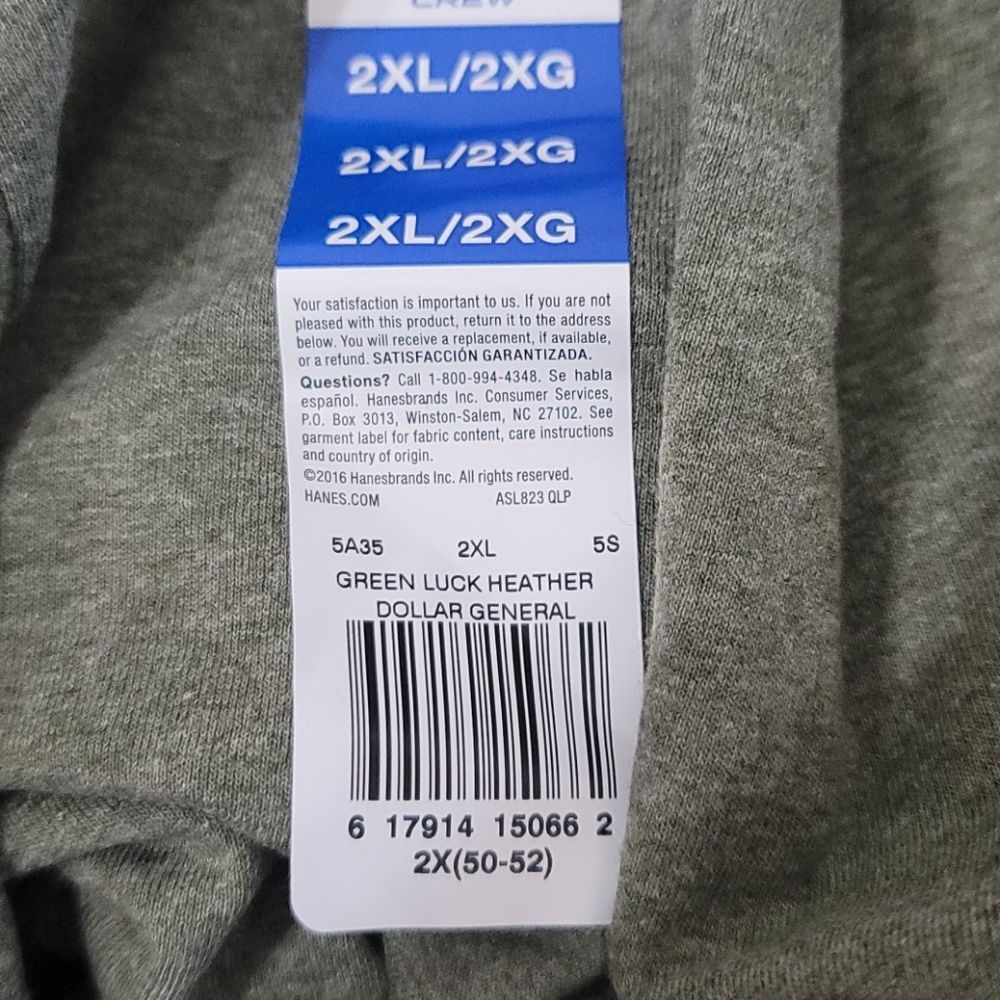 💕 NWT Hanes Crewneck Men's T-Shirt Green Luck Heather - Picture 5 of 6